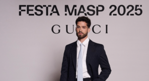 João Guilherme adota visual “arte urbana” e marca nova fase em evento de galeria em São Paulo