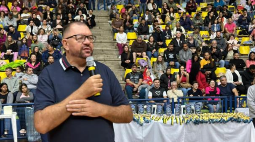 Fran Silva celebra fim de semana de apresentações que destacam o esporte e a integração familiar Captura de Tela 2025 11 17 as 20.52.09