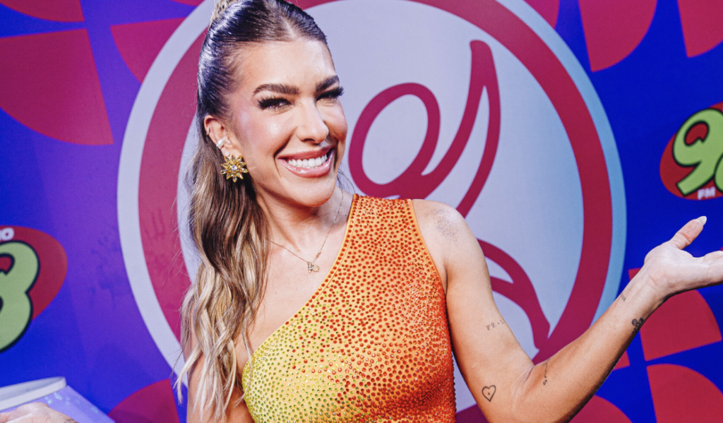 Lore Improta é confirmada novamente como embaixadora e apresentadora do Carnatal Fotos: @luanatayze