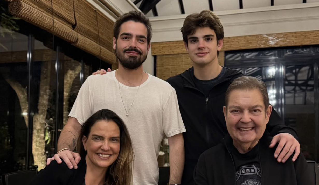 Faustão e sua família - Foto: Reprodução / Instagram