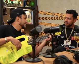 Dalmi Junior acompanha Hungria no PodPah e acaba participando de bloco da entrevista