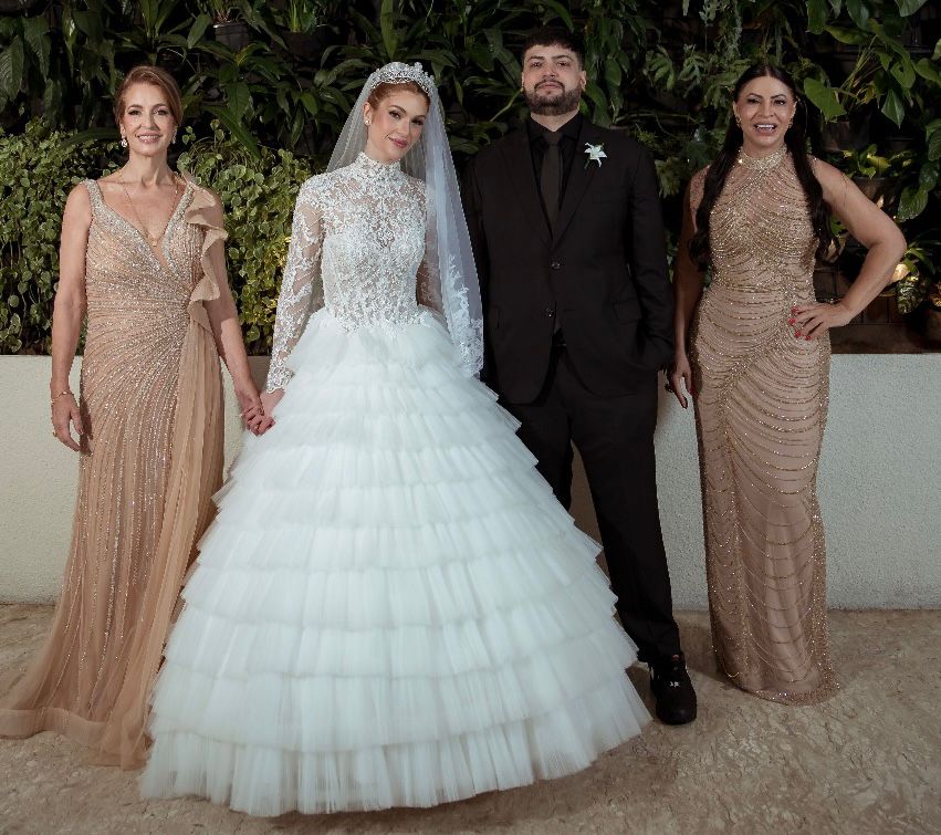 Sylvia Design se emociona no casamento do filho José Alexandre com Giovanna Alves em noite memorável 9 Fotos: Mariana Tessaroto / Divulgação - Adriana Trujillo