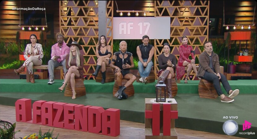 Duda Wendling, Dudu Camargo e Maria Caporusso disputam a Prova do Fazendeiro desta quarta (19) - Foto: Record TV