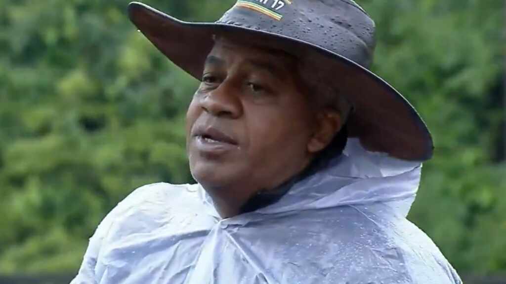 Toninho Tornado avalia indicar Rayane Figliuzzi para a sétima roça de A Fazenda 17 Toninho Tornado avalia indicar Rayane Figliuzzi para a sétima roça de A Fazenda 17 - Foto: Reprodução / Record TV