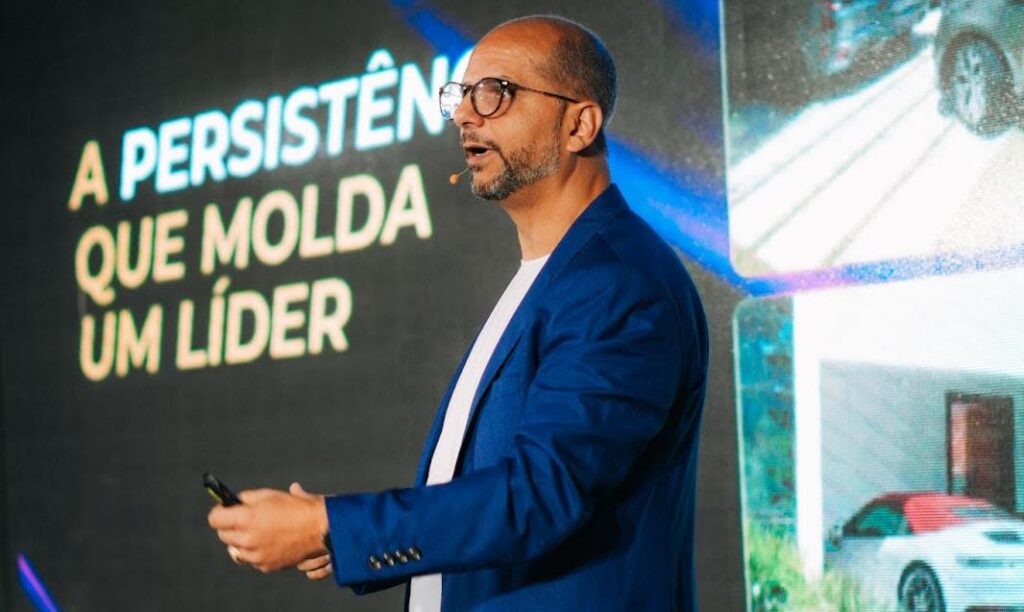 AutoPoder Experience lota Alphaville e confirma expansão nacional do movimento criado por Walter Júnior unnamed 2025 11 19T134525.368 e1763570759136