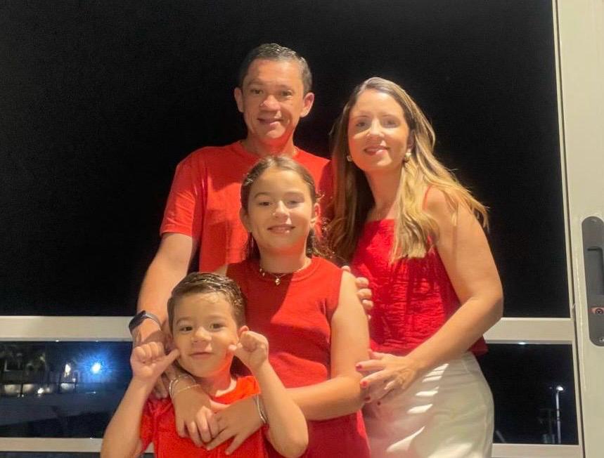 Dr. Túlio Medeiros celebra Natal em família e vive momento de gratidão e reflexão Capa Tulio