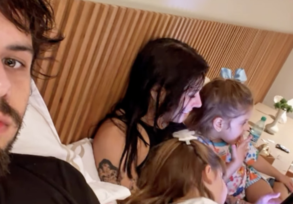 Captura de Tela 2025 12 21 as 22.23.07