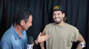 Zé Felipe conversou em clima descontraído com Mudinho após show no Mato Grosso