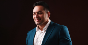 Dr. Kayohara Schoenherr celebra Natal em família com muita alegria, união e risadas em Aracaju