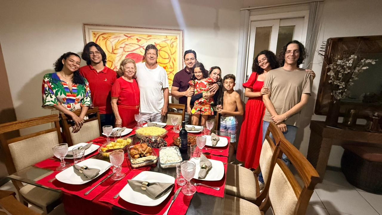 Dr. Kayohara Schoenherr celebra Natal em família com muita alegria, união e risadas em Aracaju 15 Corpo do texto 6