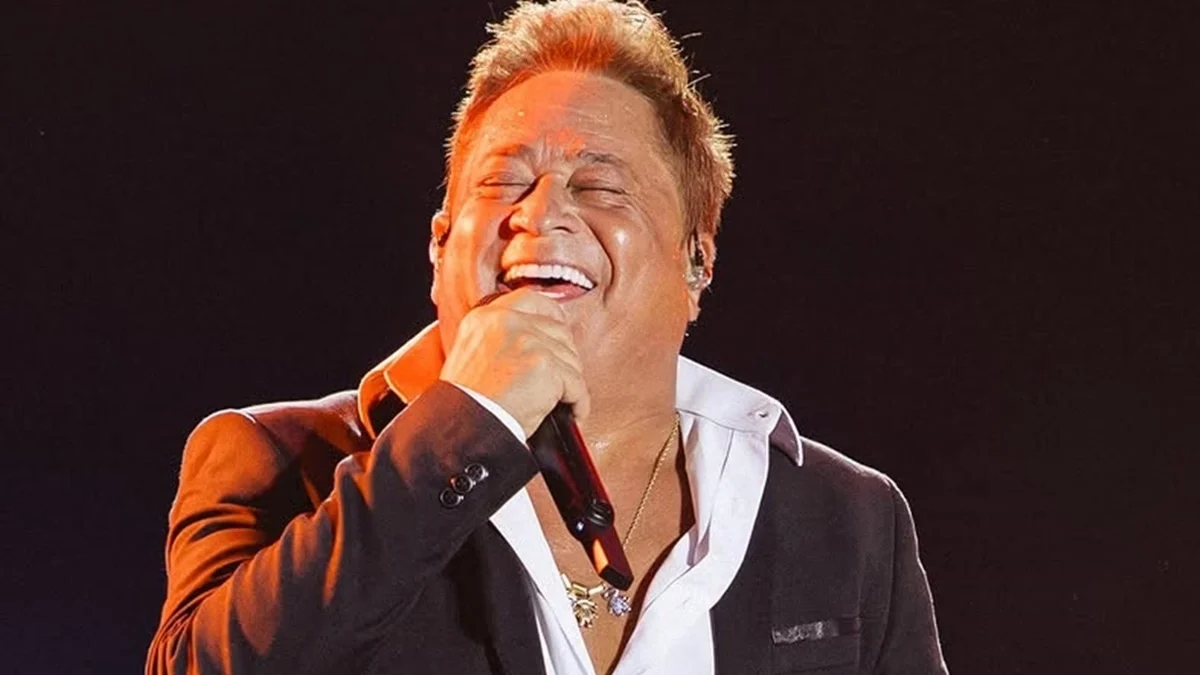 Leonardo brinca sobre férias e diz que se cansa mais fora dos palcos 17 Leonardo diz que faz sexo uma vez por mês após susto: “achei que estava infartando” “Não estou tendo paciência mais”, disse pai de Zé Felipe