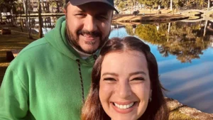 Maurício Manieri atualiza estado de saúde da esposa após AVC transitório