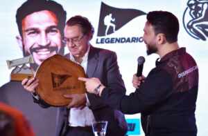 Legendários e Dr. Augusto Cury oficializam parceria mundial no lançamento do aplicativo Touch Peace