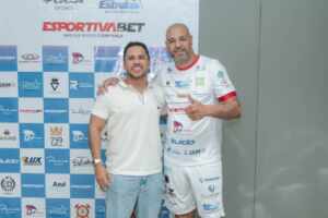 Lucas Guimarães lança “Me Chama pro Rolê” com Adriano Imperador no Eita Lucas! deste sábado