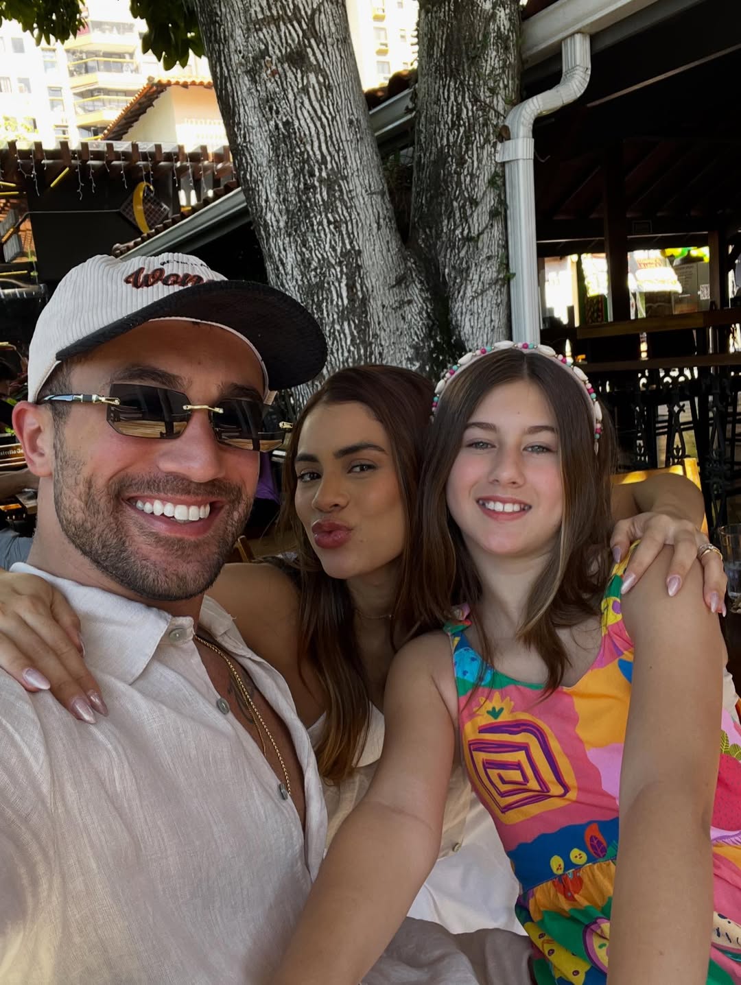 Ricardo Vianna curte fim de semana em família ao lado de Lexa e da filha Cecília - Foto: instagram