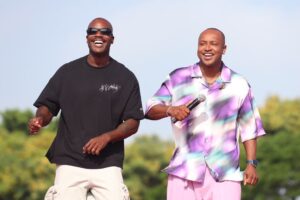 Rafael Zulu emociona Thiaguinho em despedida histórica do Tardezinha em São Paulo