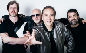 Biquini Cavadão lança lyric video natalino com toque irreverente e protagonista inusitado