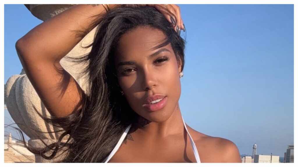 Carol Lekker comenta expulsão de A Fazenda 17, revela torcida e sonha com carreira na TV Carol Lekker comenta expulsão de A Fazenda 17, revela torcida e sonha com carreira na TV