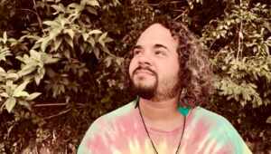 Juglitter lança novo single “Mountain”