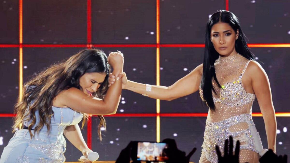 simaria expoe a irma simone