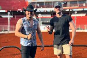 Brenno & Matheus celebram sucesso nas plataformas digitais