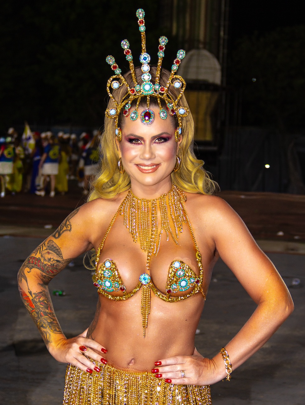 Isis Camargo faz da chuva um manifesto de amor ao carnaval no ensaio técnico do Tucuruvi 20 Isis Camargo - Crédito da Foto Roberto Batista e Renato Cipriano / Zuleika Ferreira - Divulgação