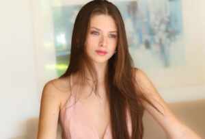 Sofia Cordeiro lança o novo single “Esquecer de Mim”