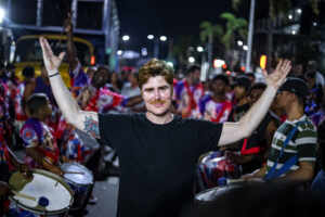 Gabriel Canella se encanta com Inocentes de Belford Roxo