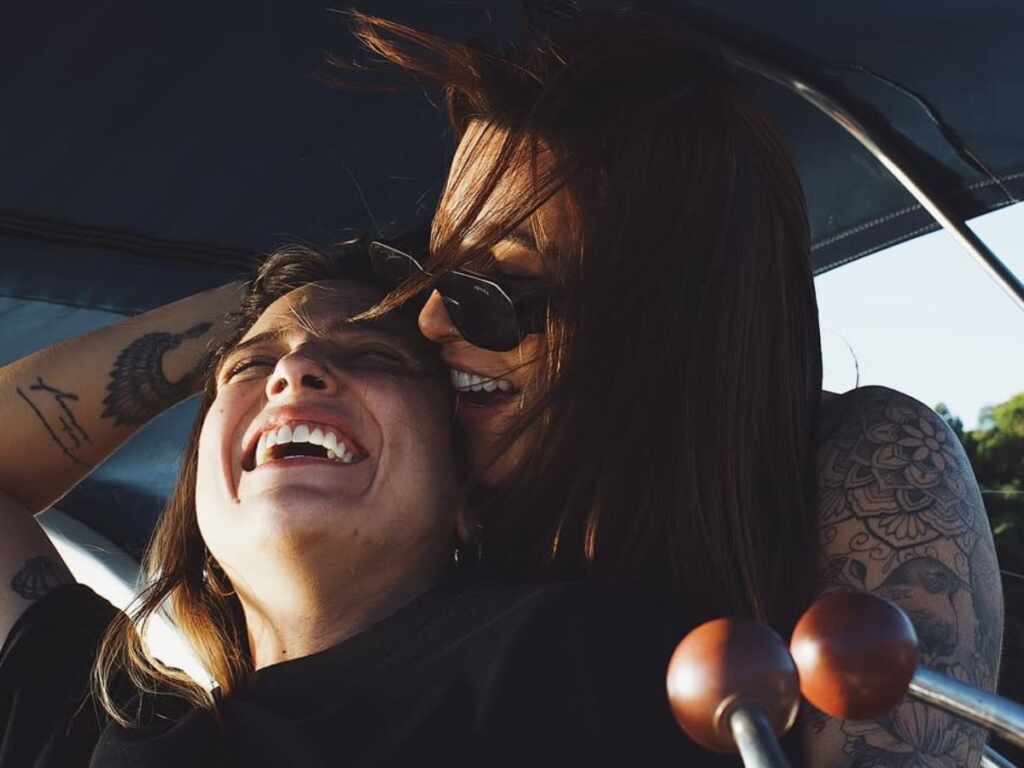 Lauana Prado e Tati Dias reacendem rumores de reconciliação Lauana Prado e Tati Dias trocam declarações e reacendem rumores de reconciliação