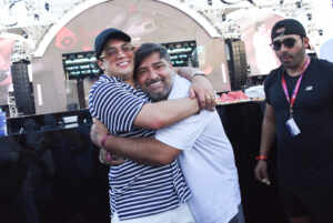 Natanzinho Lima curte dia com amigos no navio de Wesley Safadão e celebra fase especial