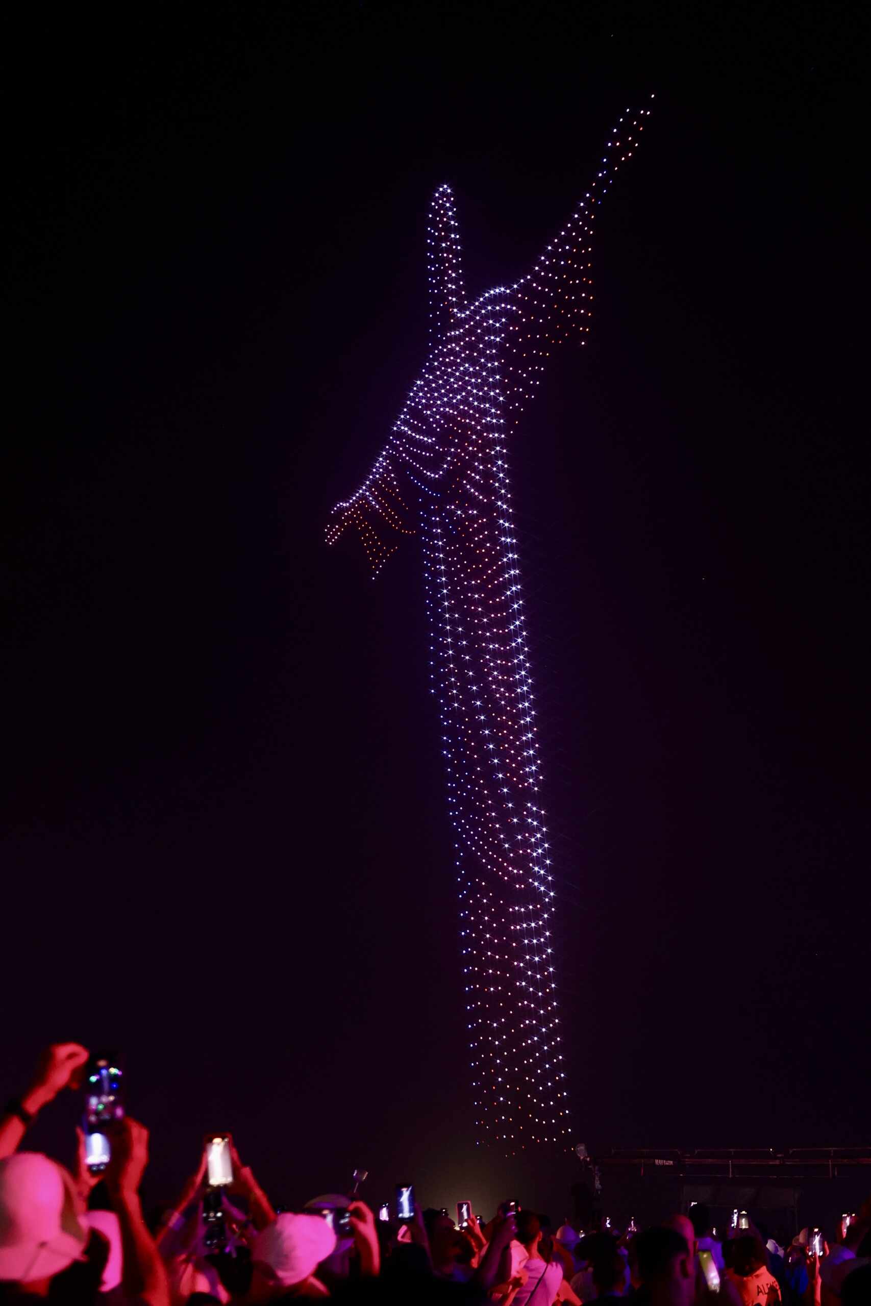 Alok transforma Réveillon de Copacabana em espetáculo futurista com 1.250 drones 11 Fotos: Roberto Filho / Brazil News