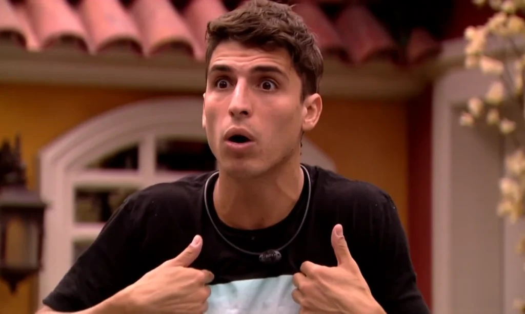 Felipe Prior comenta embate no BBB 26 e alerta para pressão emocional sobre Pedro