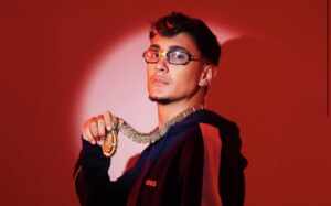 “Carnívoro”, de MC Jacaré, estreia no Top 1 do YouTube e entra no Top 100 nacional