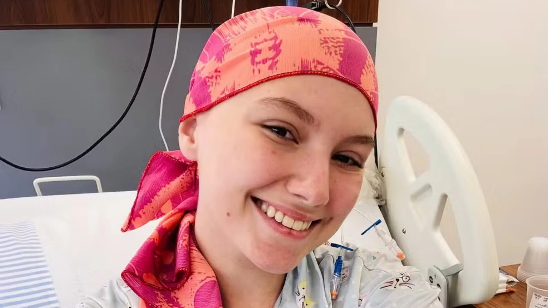 Morre influenciadora Isabel Veloso aos 19 anos