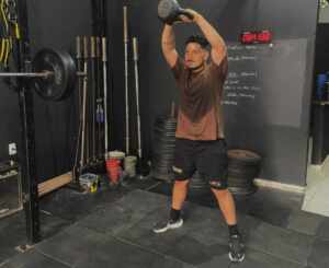 Bendev Junior concilia treinos, programação e cria projeto de nutrição no tempo livre