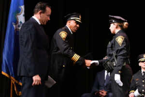 Da moda ao distintivo: Kelly Andreatta realiza sonho e entra para a polícia nos Estados Unidos