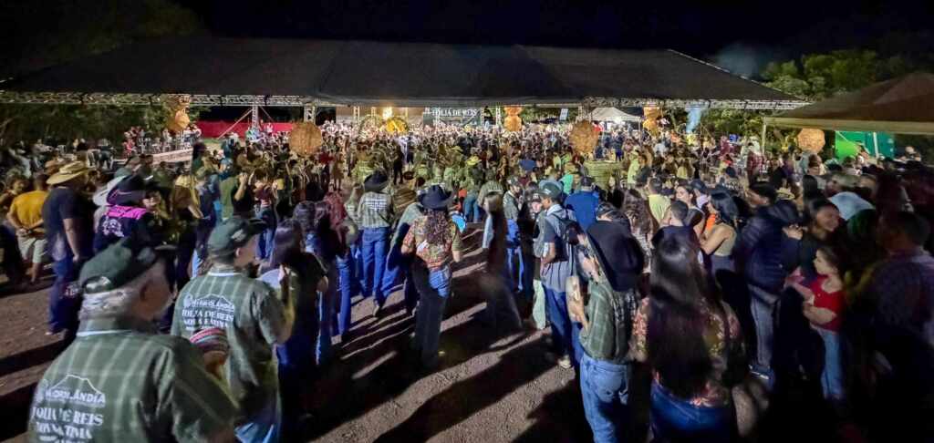 Folia de Reis de Nova Fátima Goiás se consolida como fenômeno cultural Créditos:Layon Creator