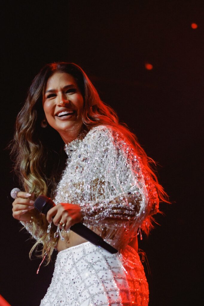 Simone Mendes estreia show “Intimidade” em São Paulo com noite de emoção 28 img 0862 1