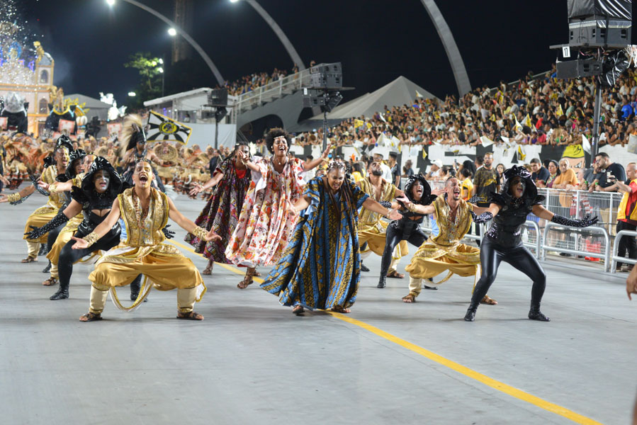 camisa12 desfile26 woodyhenrique felipearaujo ligasp 1
