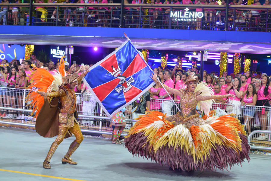 perolanegra desfile26 woodyhenrique felipearaujo ligasp 6