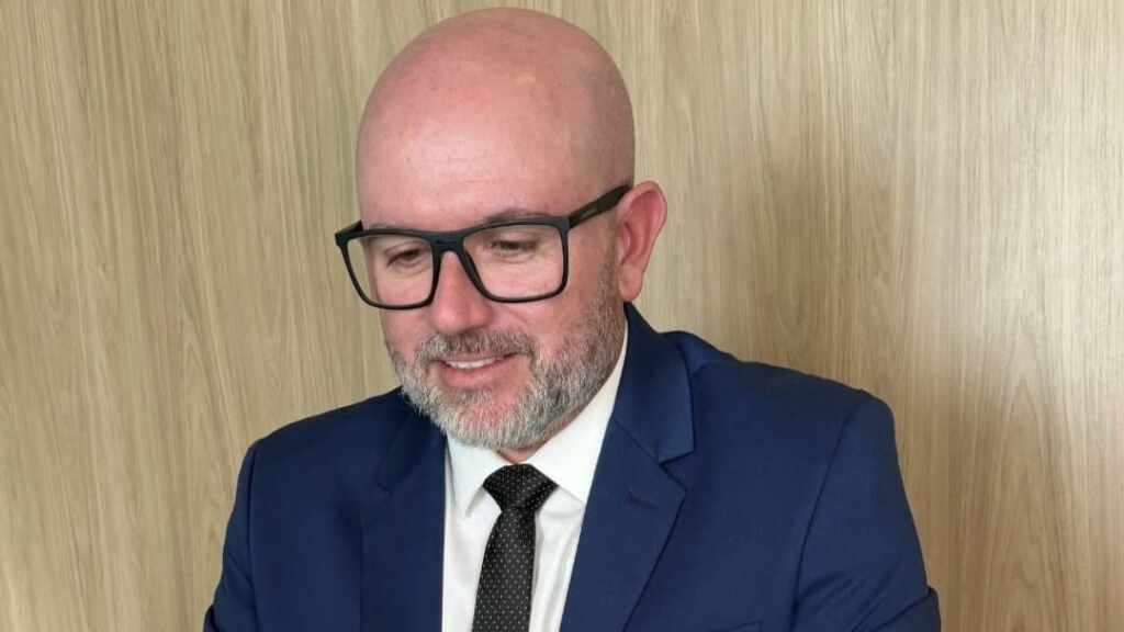 Capa Neilson Flores 2