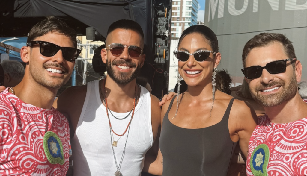 Mari Gonzalez curte Carnaval em Salvador ao lado de Pipo Marques e família