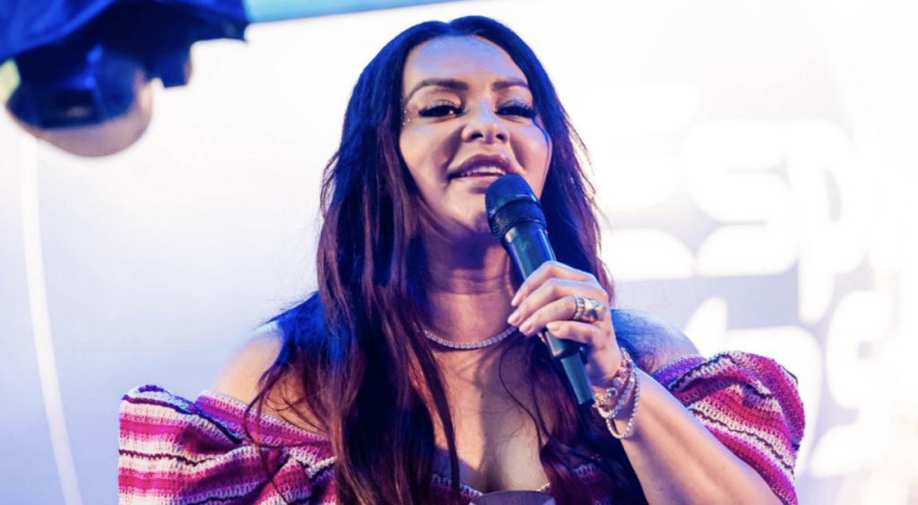 Márcia Fellipe arrasta multidões e realiza 10 shows em quatro dias de Carnaval Captura de Tela 2026 02 19 as 18.22.41