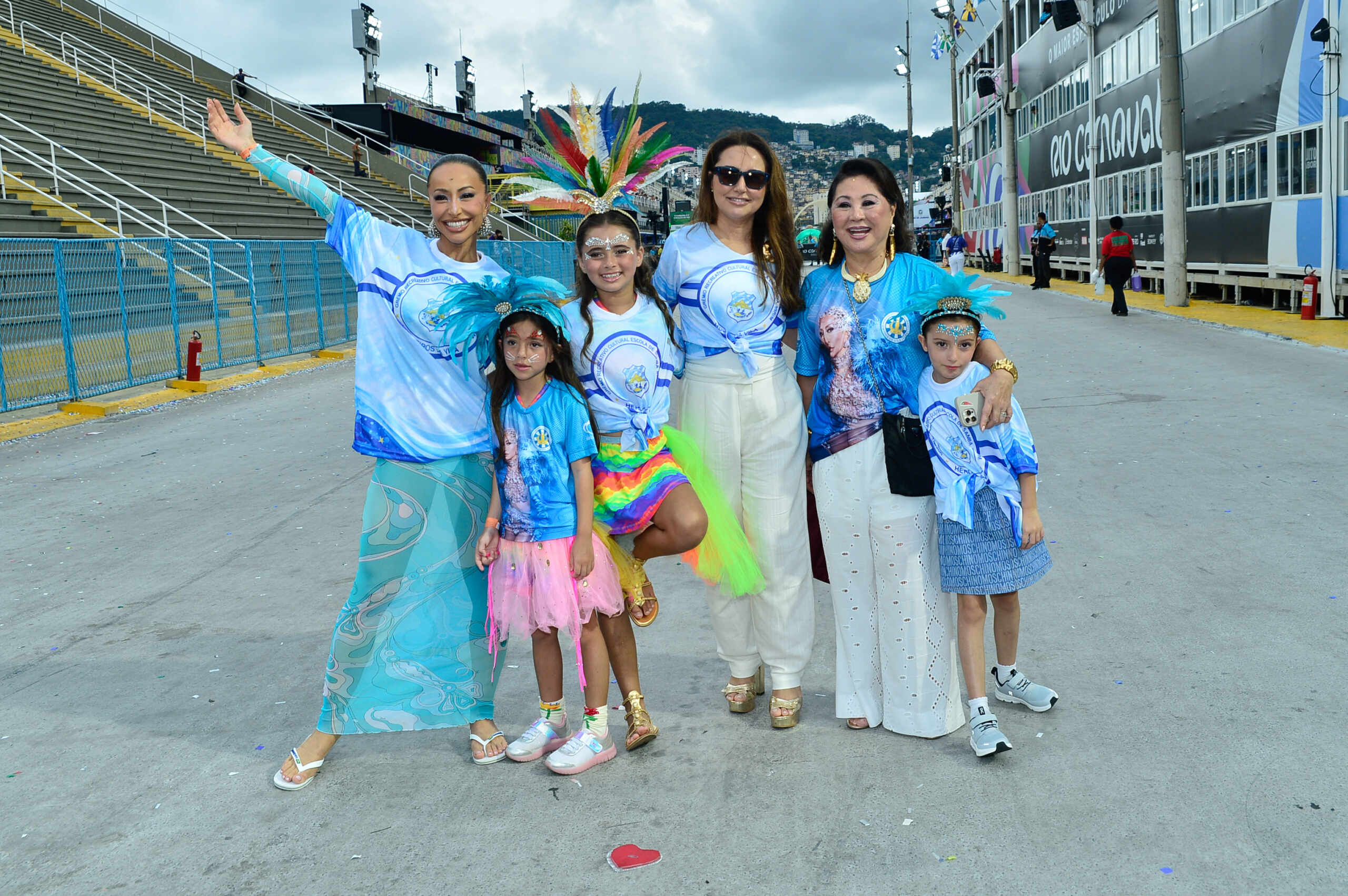 Sabrina Sato e Familia - Fotos : Eduardo Martins / Brazil News