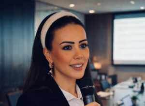 Falta de estrutura em negócios no exterior expõe imigrantes a riscos e prejuízos