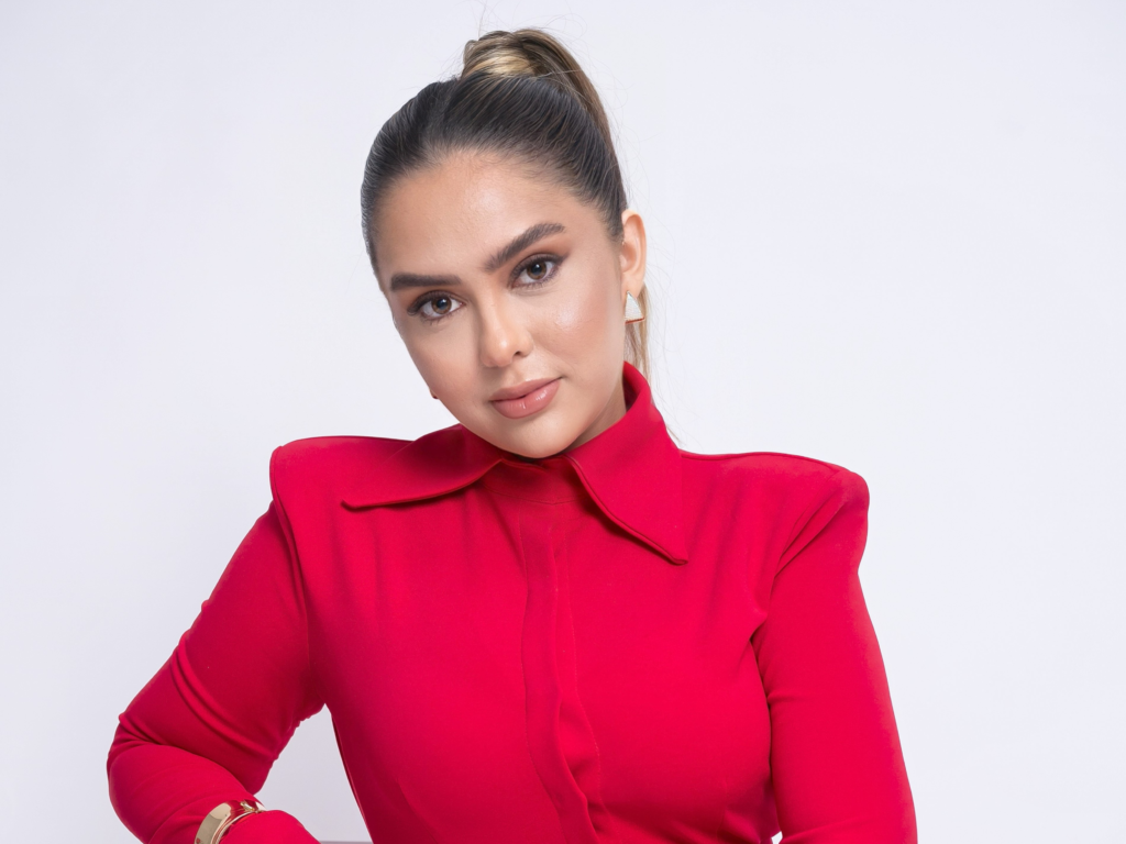 Dia da Mulher destaca primeira perita judicial em remoção a laser no Brasil Lucy Toum