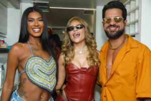 Pocah, Luísa Sonza e Dennis DJ se encontram antes de bloco em São Paulo