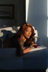 Ludmilla viajará aos Estados Unidos para acompanhar o Super Bowl pela primeira vez