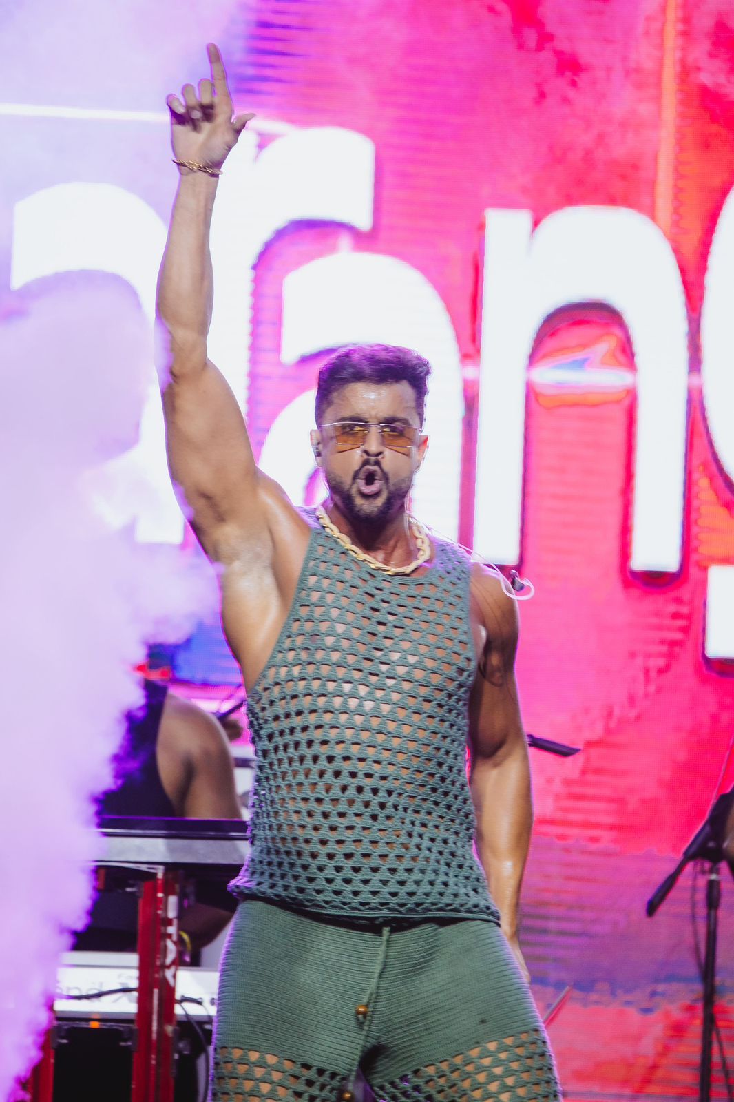 Camarote Glamour recebe shows de Ludmilla e Parangolé em primeira noite de festa 19 WhatsApp Image 2026 02 14 at 10.42.15