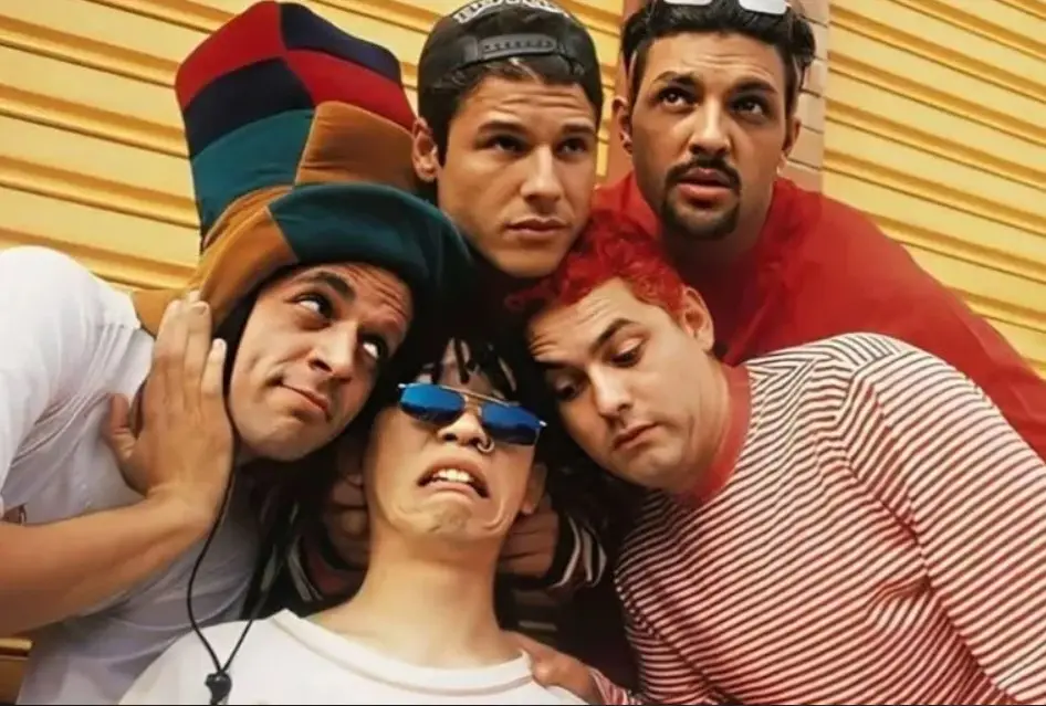 Exumação dos Mamonas Assassinas: famílias decidem cremar restos mortais após 30 anos